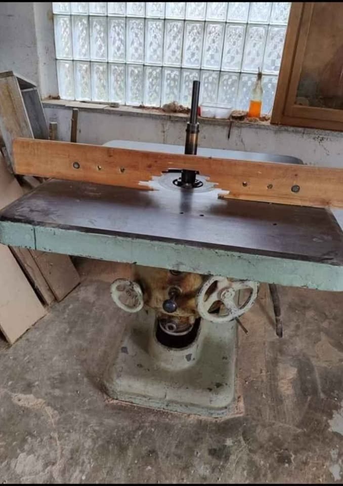 Litinová spodní fréza - 3