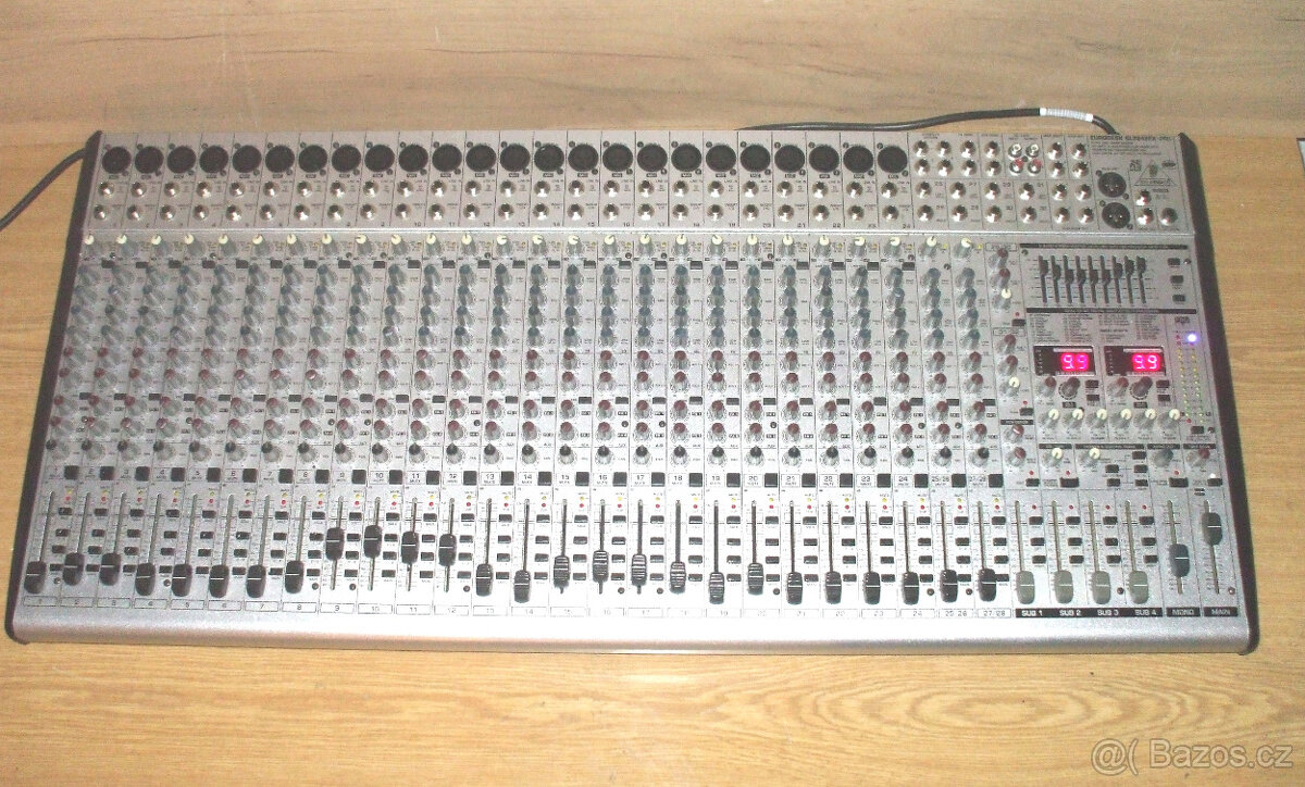 Behringer SX3242FX - mixážny pult - 3