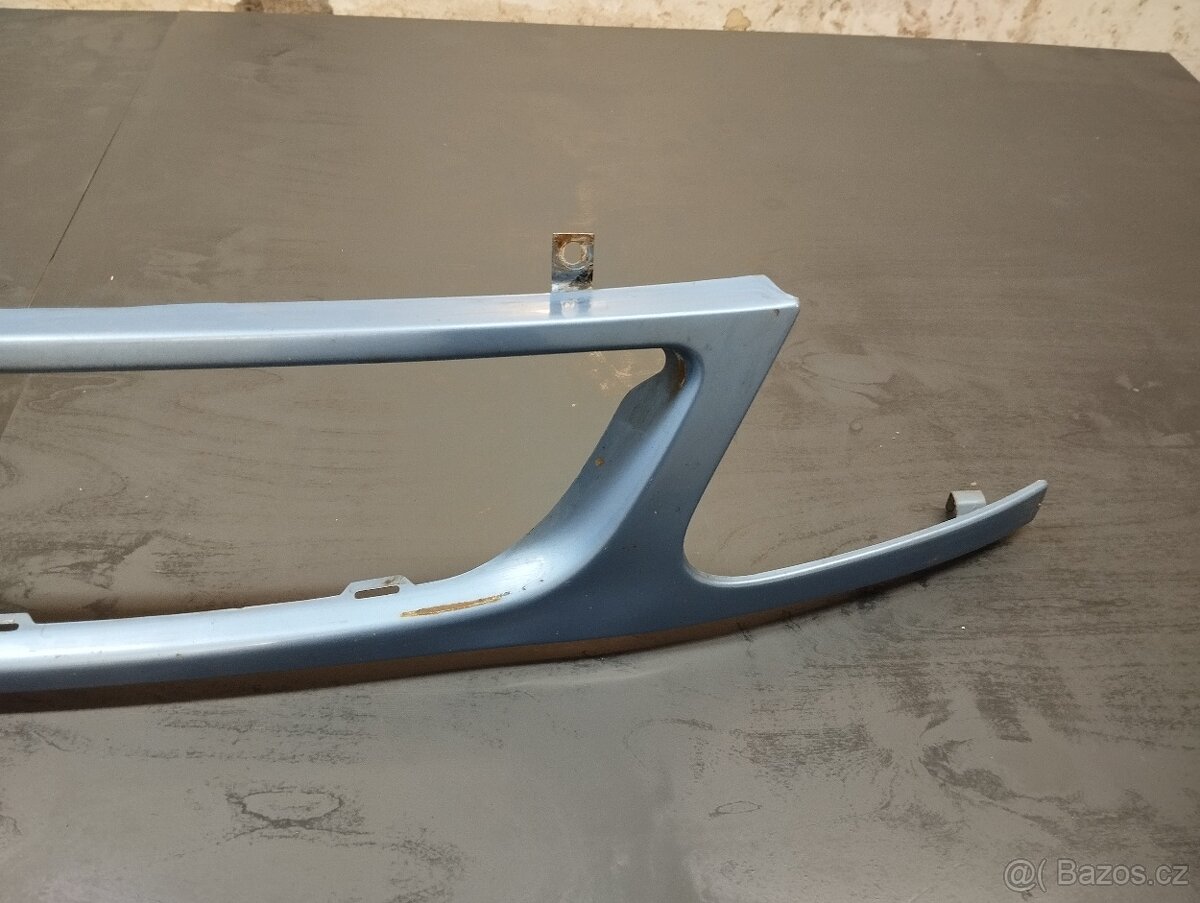 W638 Čelní mřížka, maska - 3