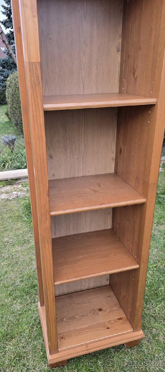 Knihovna Ikea Markor - 3