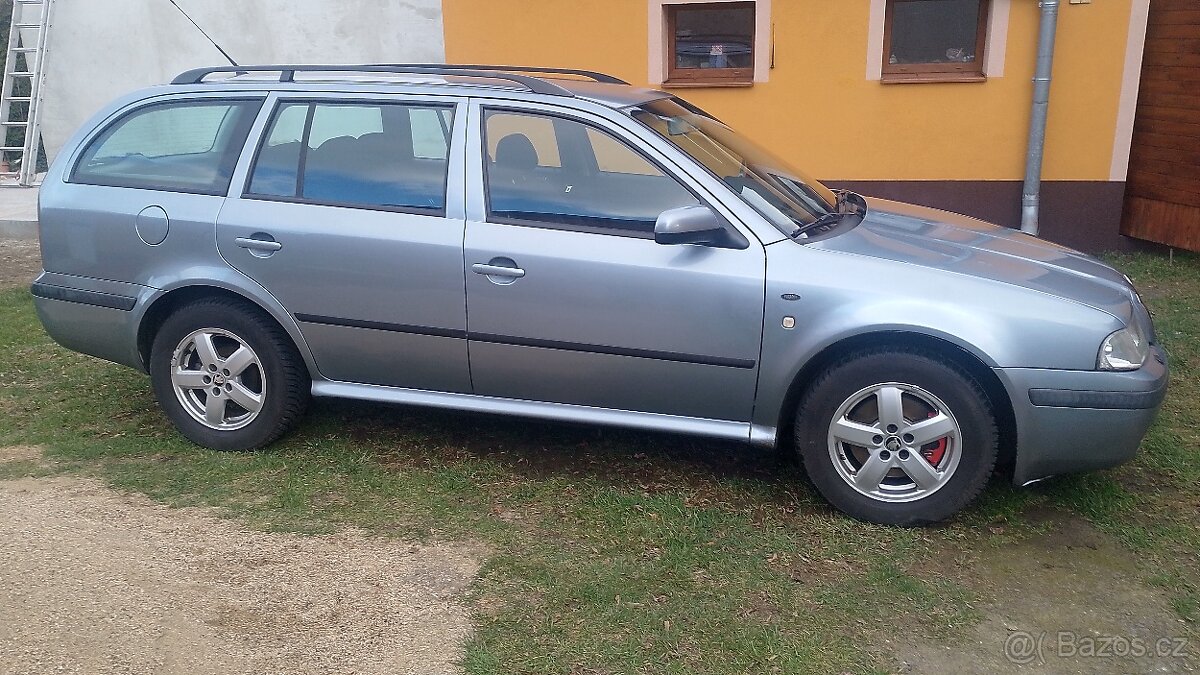 Škoda Octavia 1 - 3
