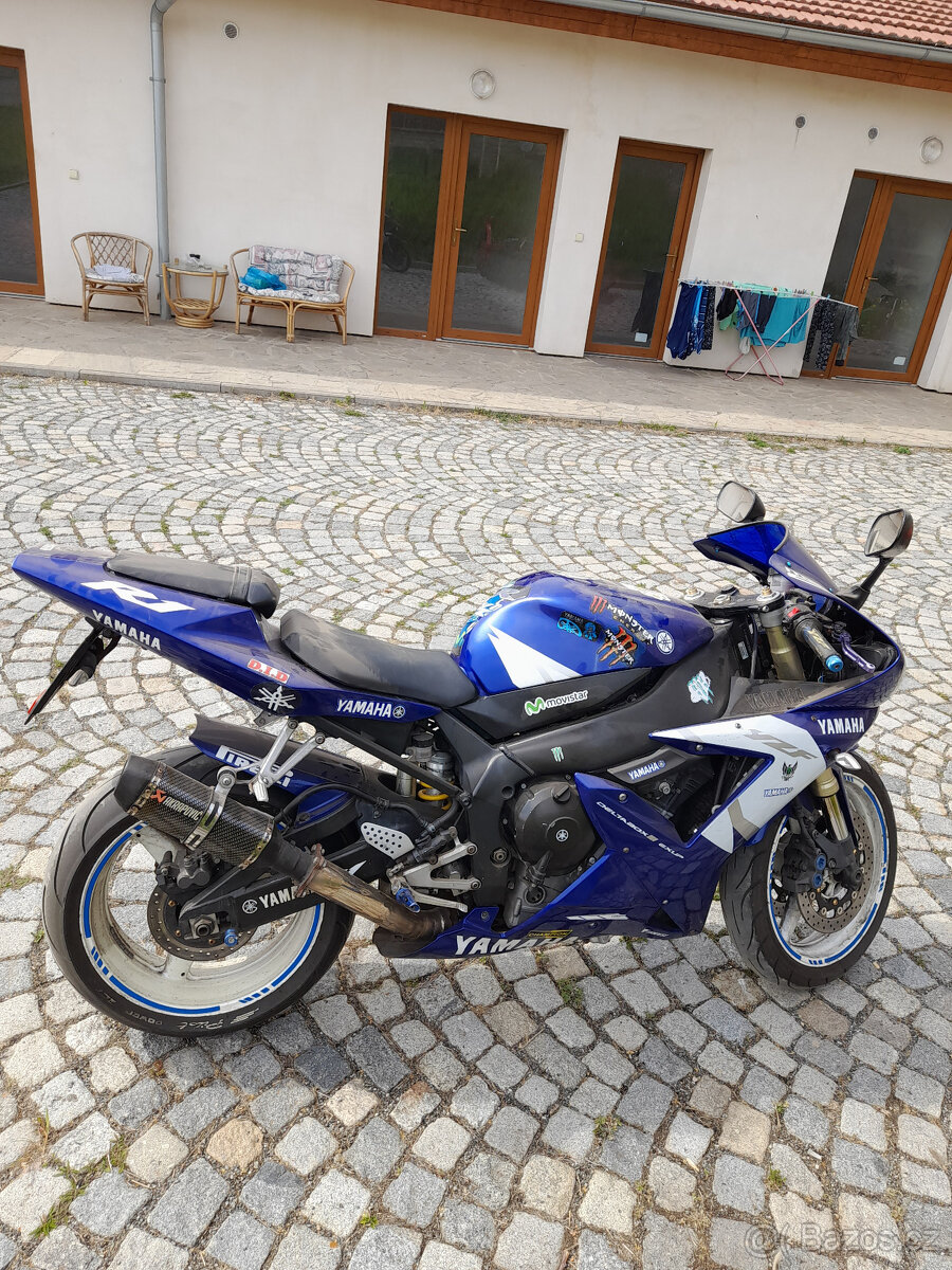 Motocykl Yamaha - 3