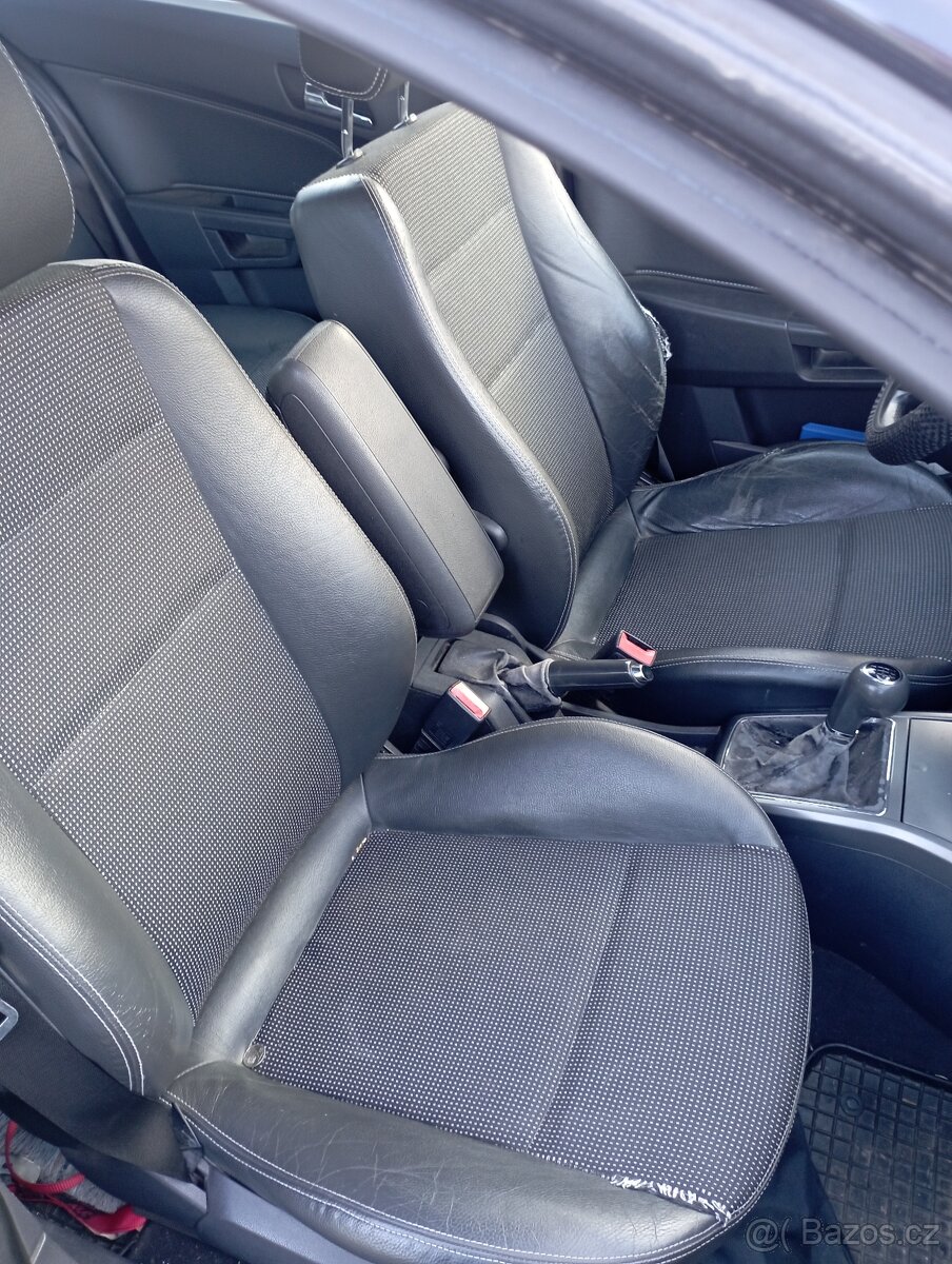Opel Astra 17 CDTI 16V - 3