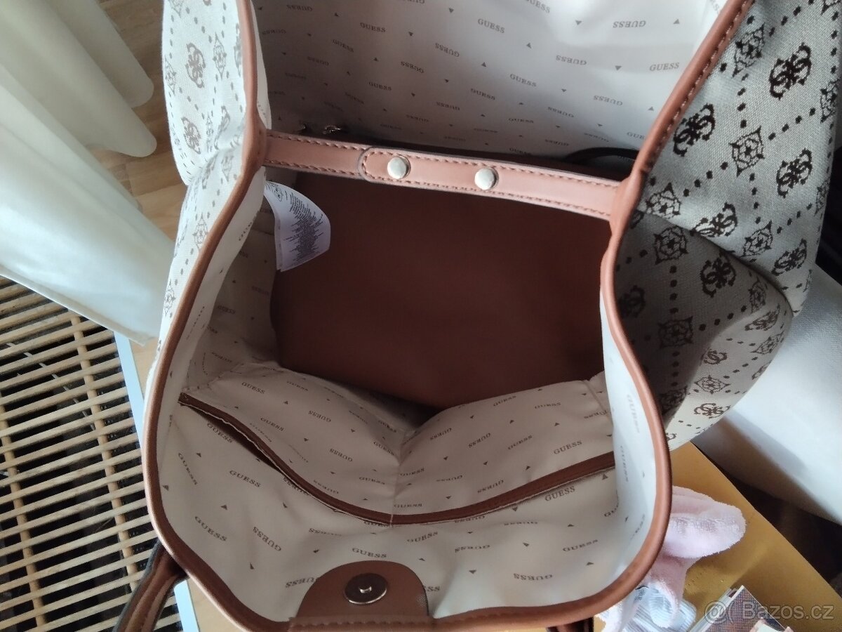 Kabelka GUESS NEDA - 3
