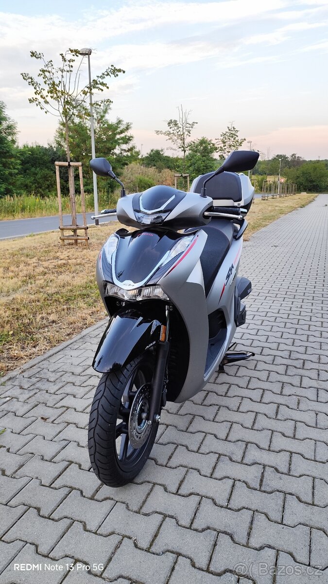 Honda SH 350 - 3