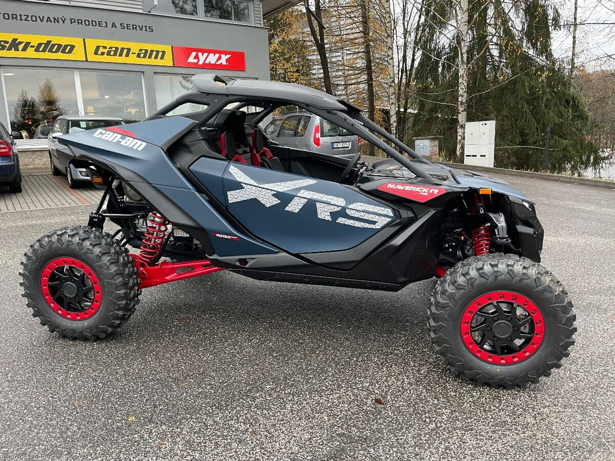 Can-Am Maverick R RS DCT SAS model 2025