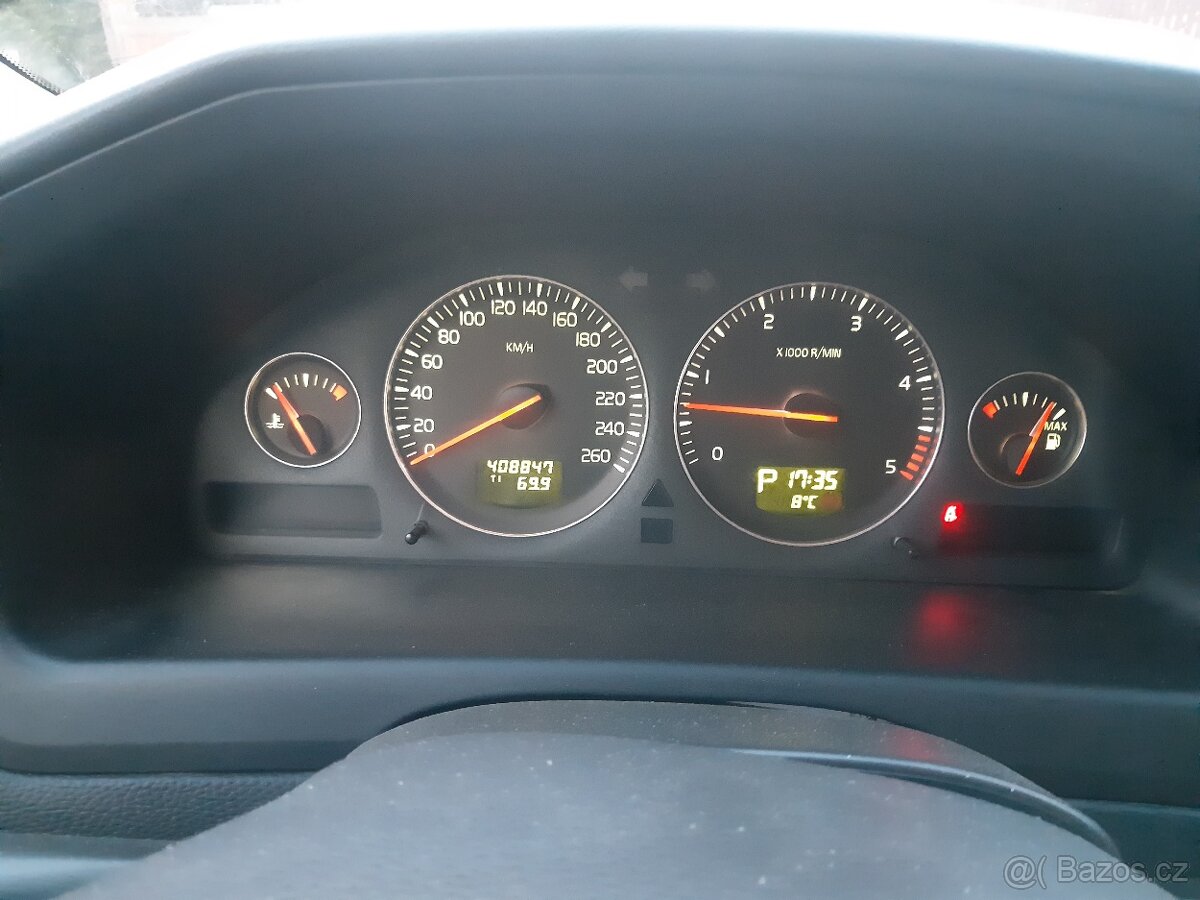 Volvo V70 2006 D5 136kw AWD - 3