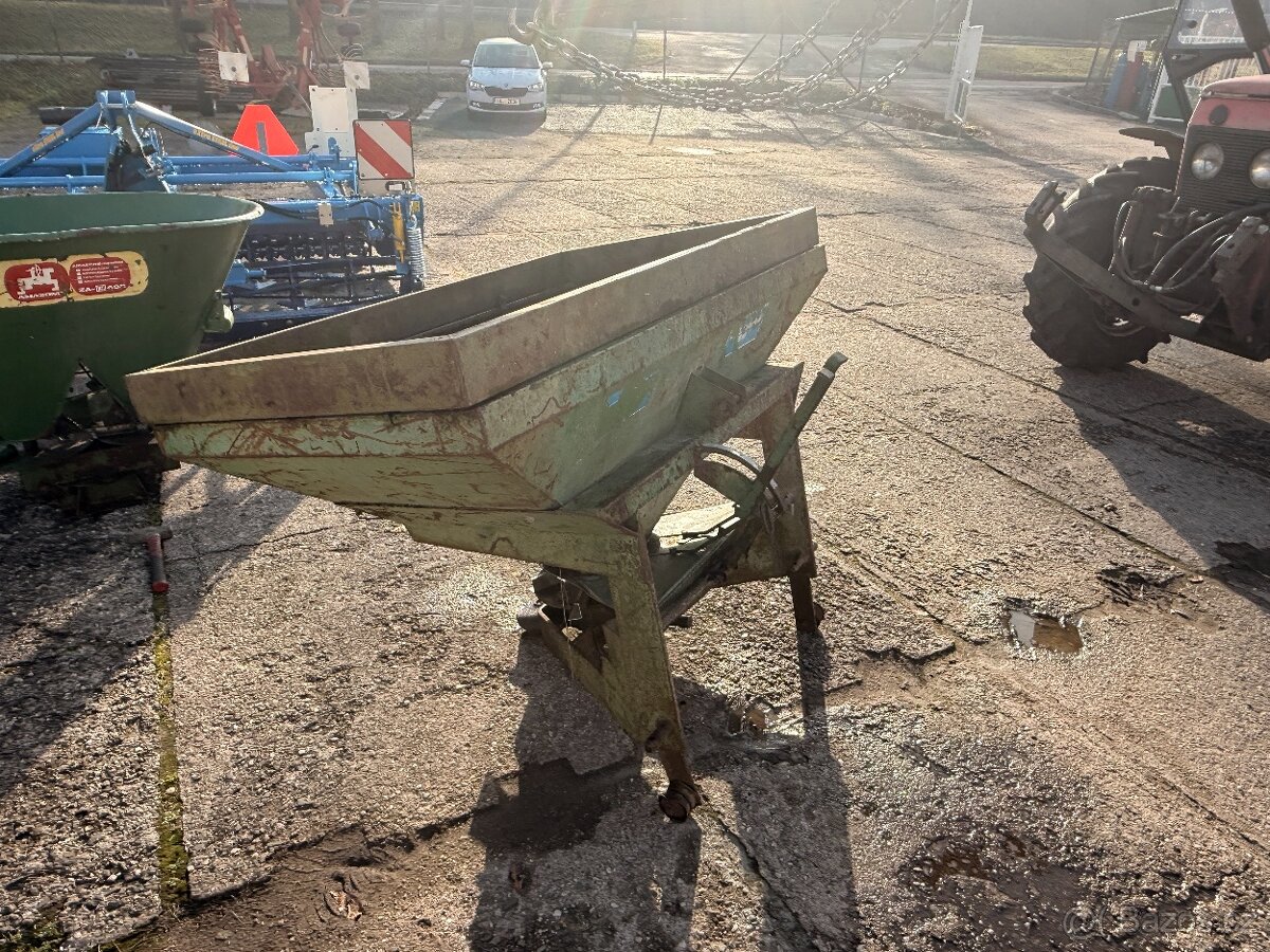 Rozmetadlo hnojiv - 3