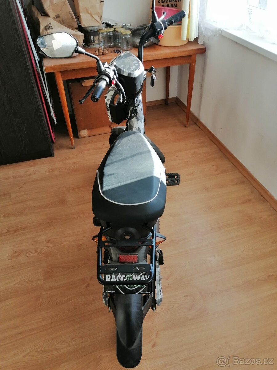 Moped el. - 3