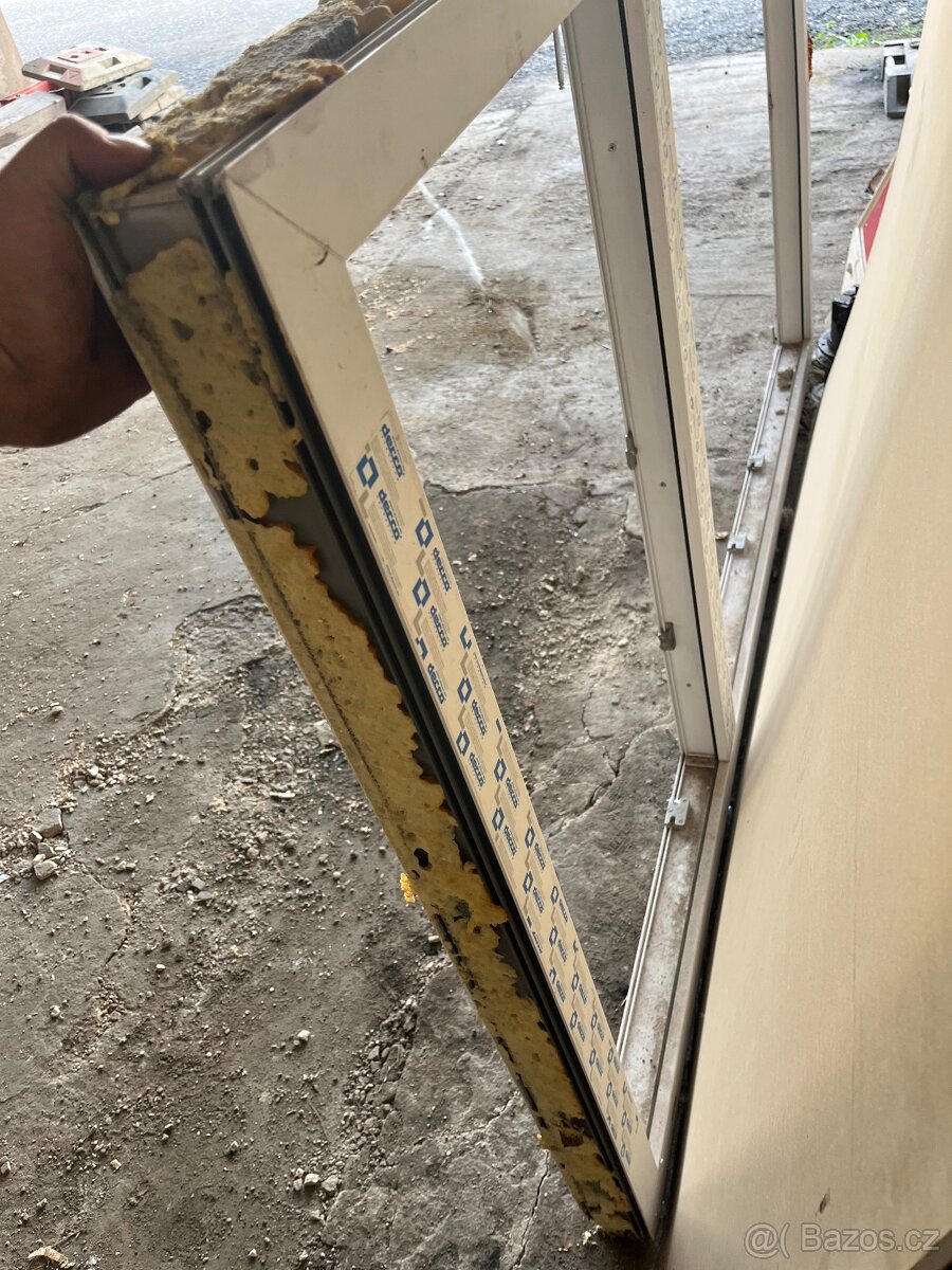 Plastové okno 205x120 - 3