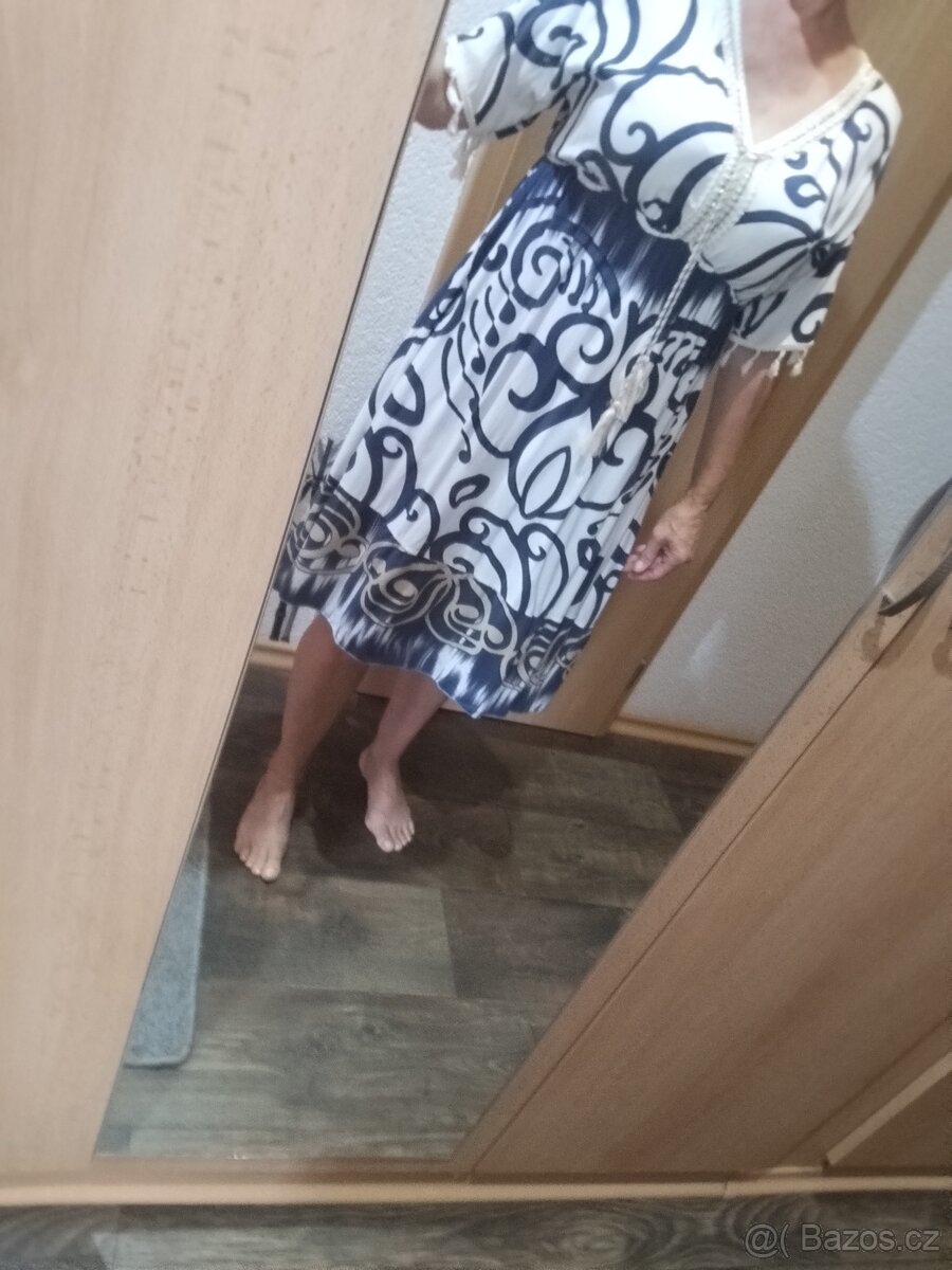 Letní šaty s orientálními vzory - 3