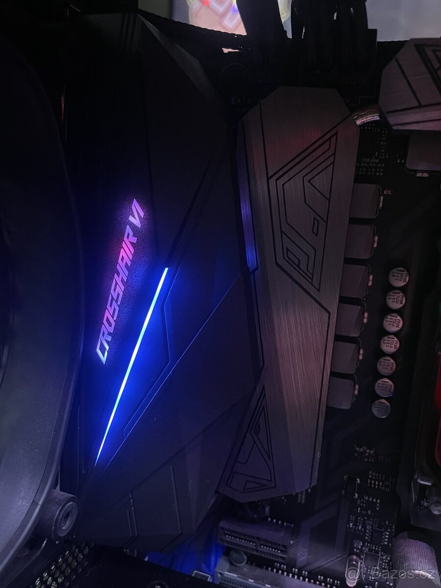 ASUS ROG Crosshair VI Hero AMD X370 - 3