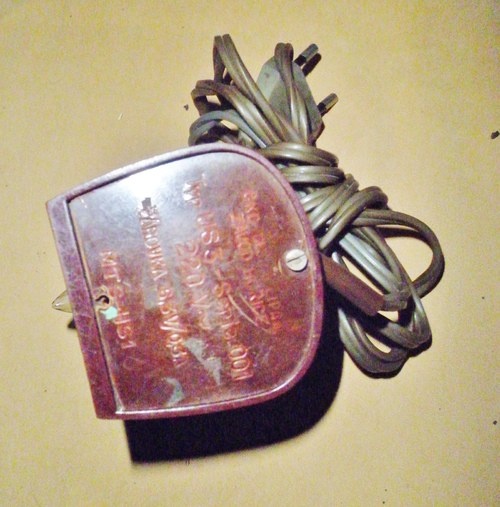 Lampička miniaturní retro 220V - 3