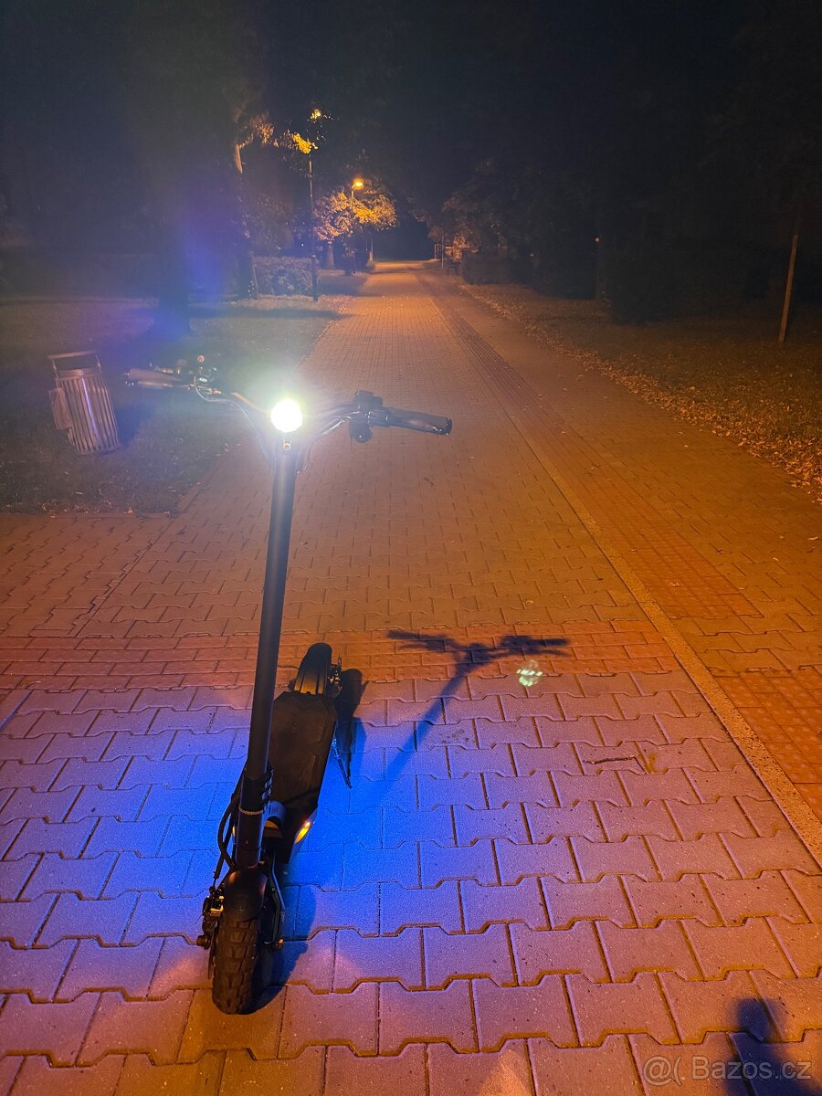 Elektrokoloběžka Kaboo mantis plus v2 edition - 3