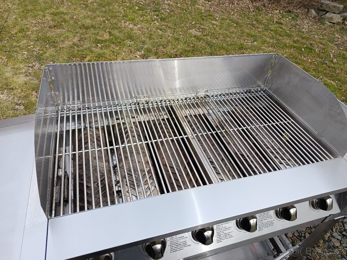 Nerezový plynový gril - 3