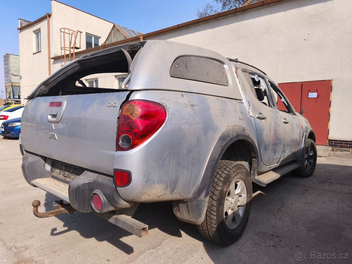 Mitsubishi L200 Díly - 3