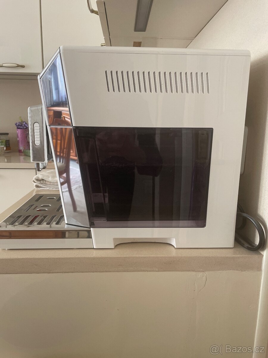 Delonghi kavovar - 3