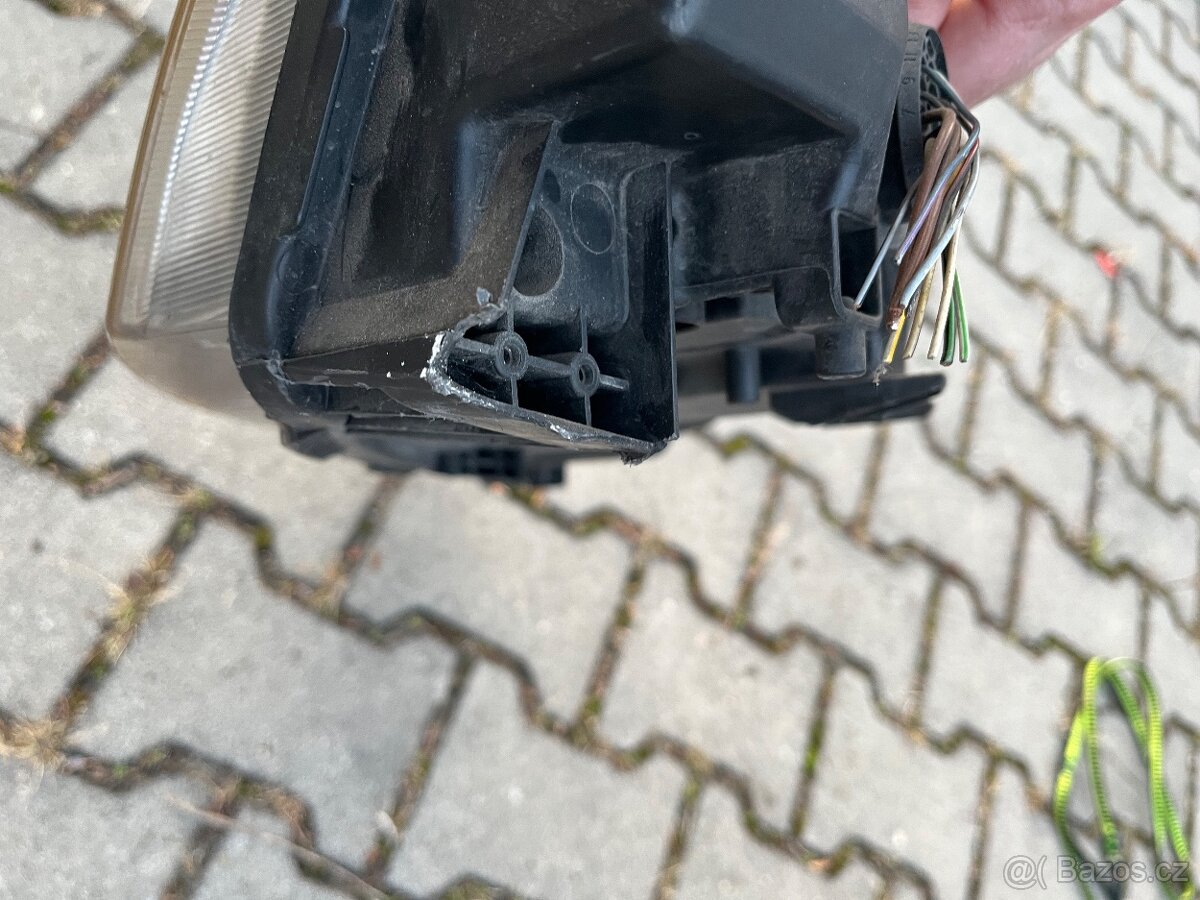 Bi-xenon a6 4f - 3