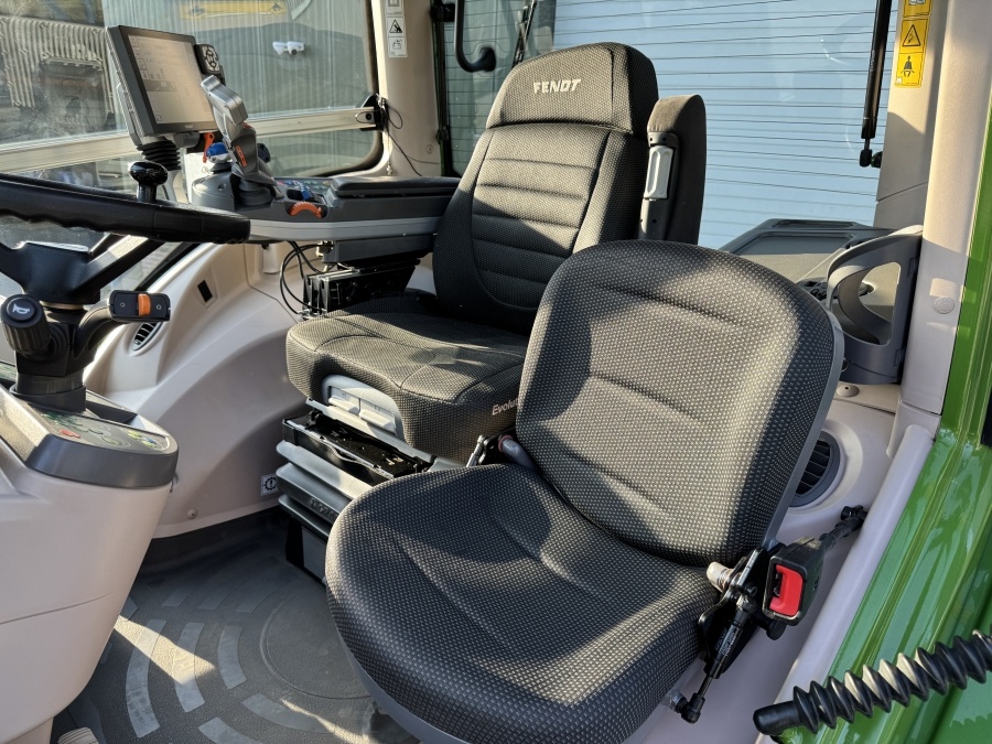 FENDT 828 Vario S4 Profi Plus - 3