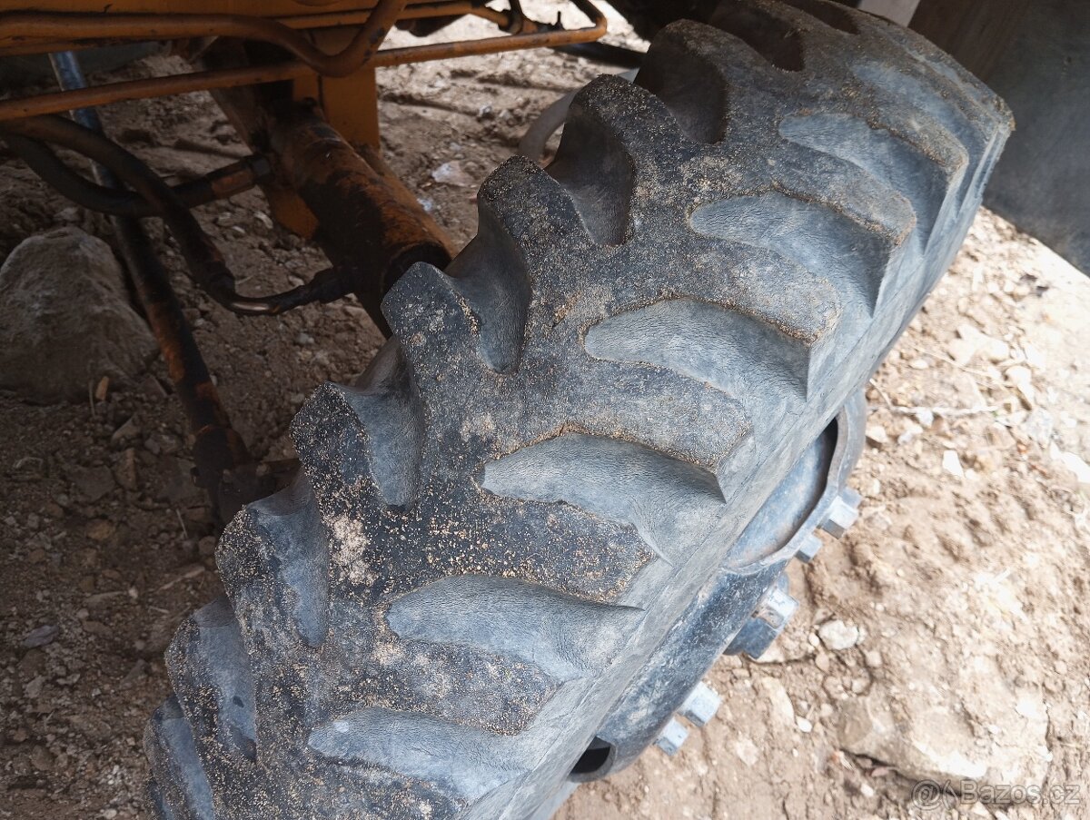 ZTS hon UN 053.1 nakladač hon un 053 - 3