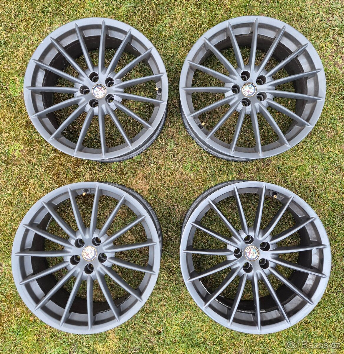Prodám Alu kola 18" 5x98 Alfa Romeo - orig. zn. TOORA - 3