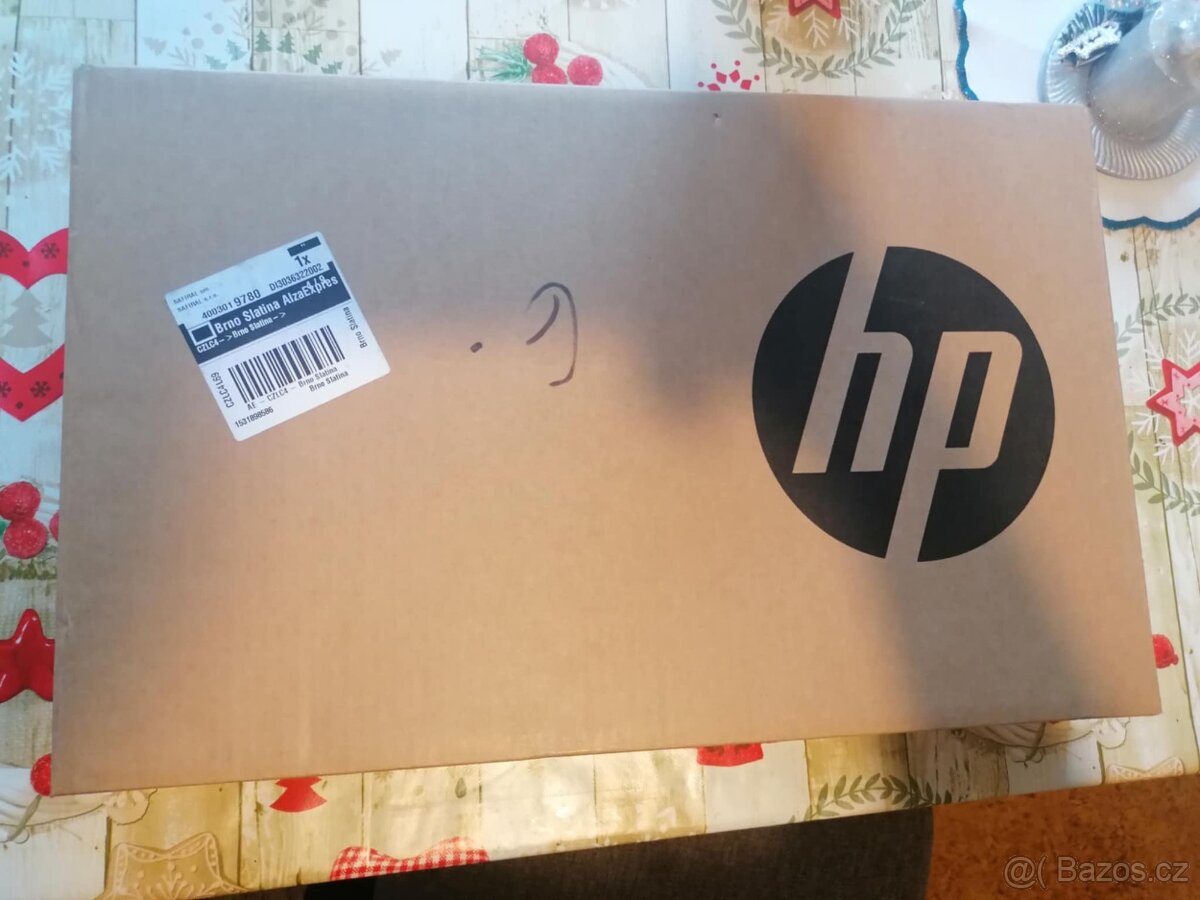 Prodám NOVÝ Notebook HP 15-fd0986nc Natural Silver - 3