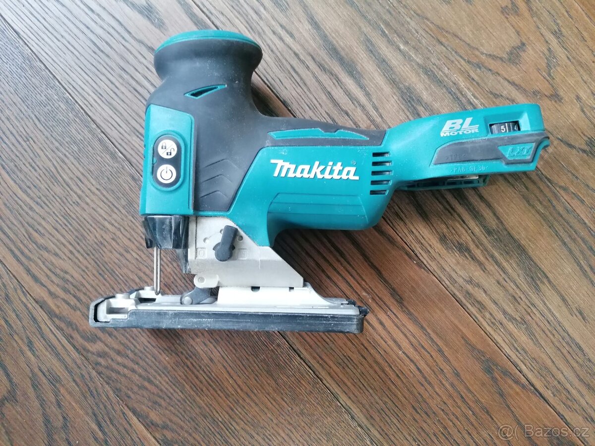 Makita Aku přímočará pila DJV181 - 3