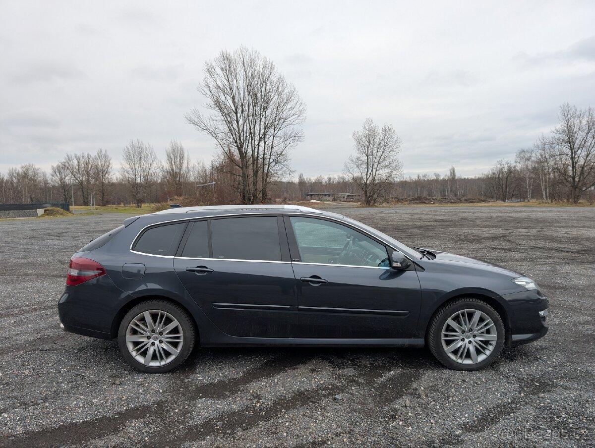 Renault Laguna 3.0 dci V6 - 3