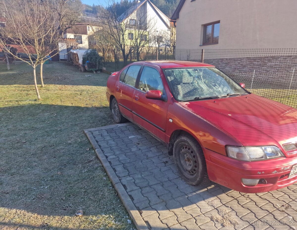 Nissan Primera P11 - 3