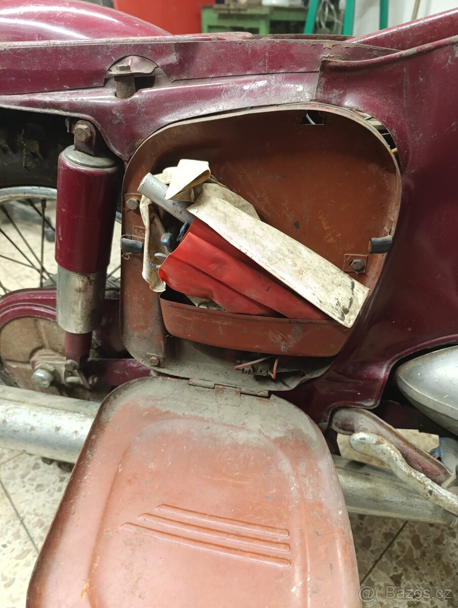 Jawa 250/590 sport - 3