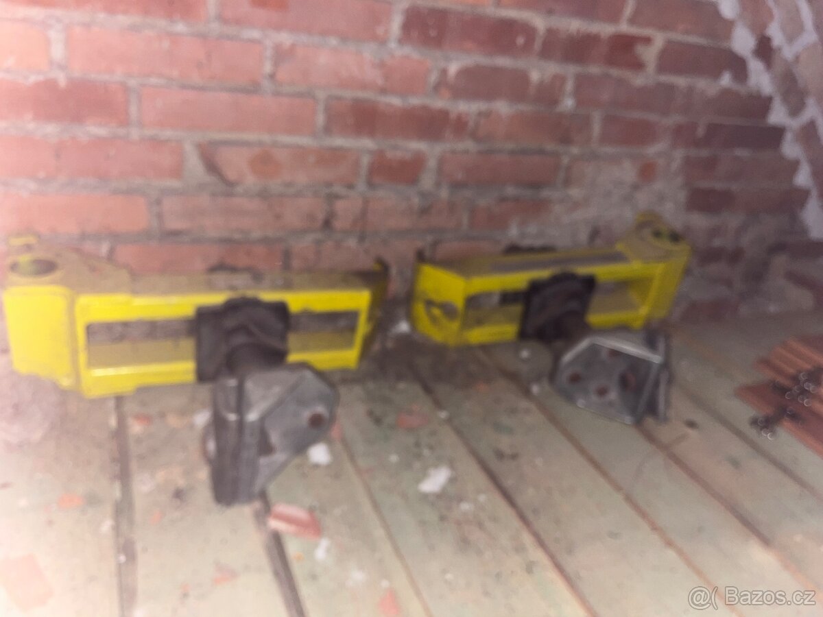 Patky ke stolici Cellete - 3