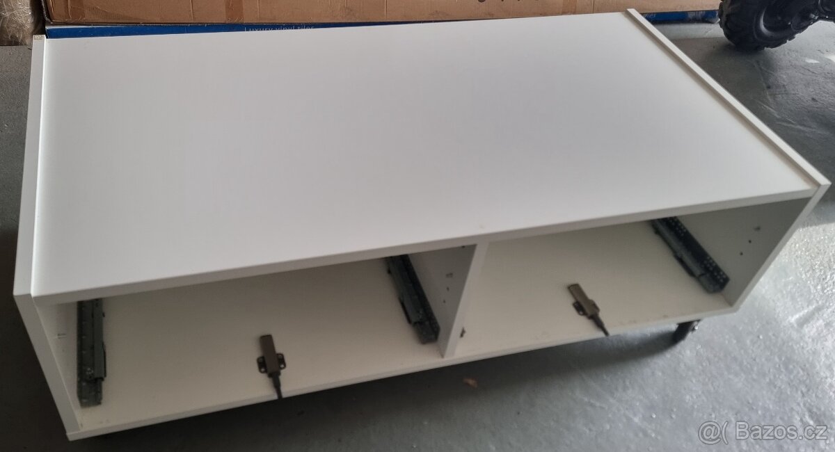 Ikea Boksel - konferenční stolek - 3