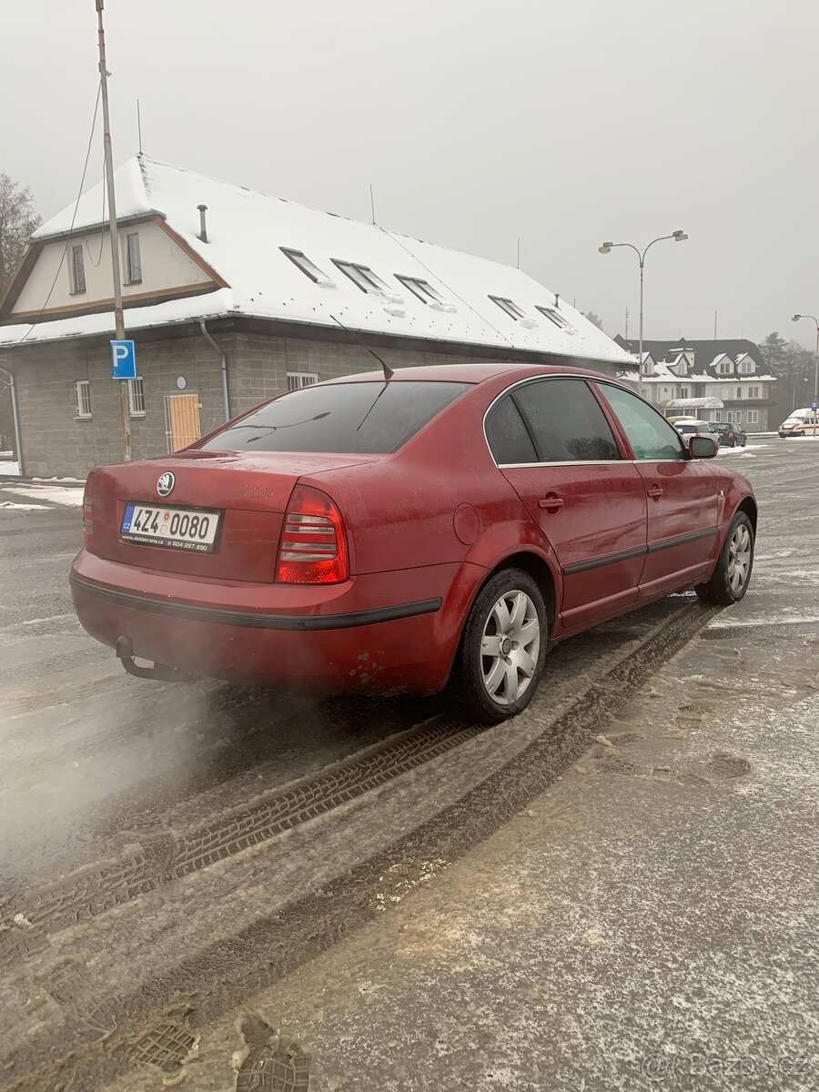 Škoda Superb 2.0 tdi 103kw - 3