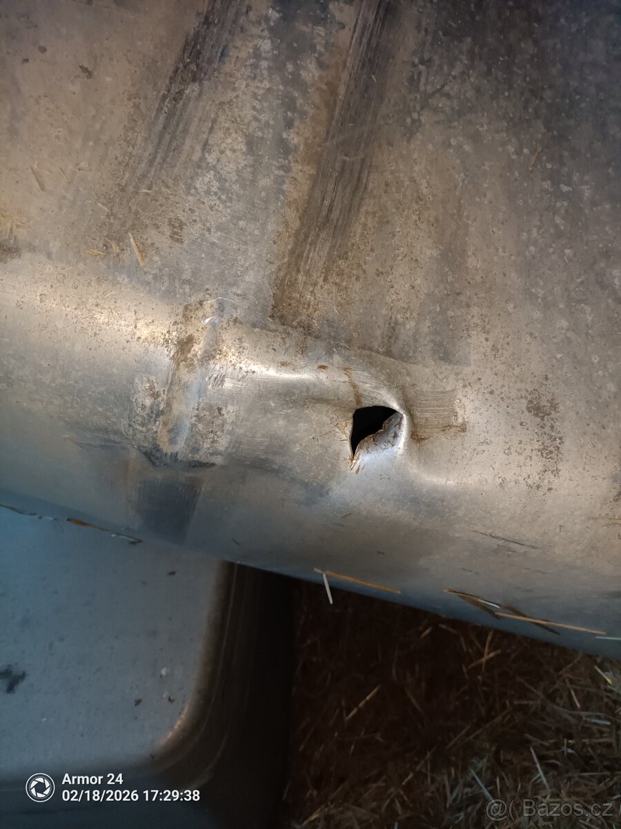 Nádrž 700l. - 3