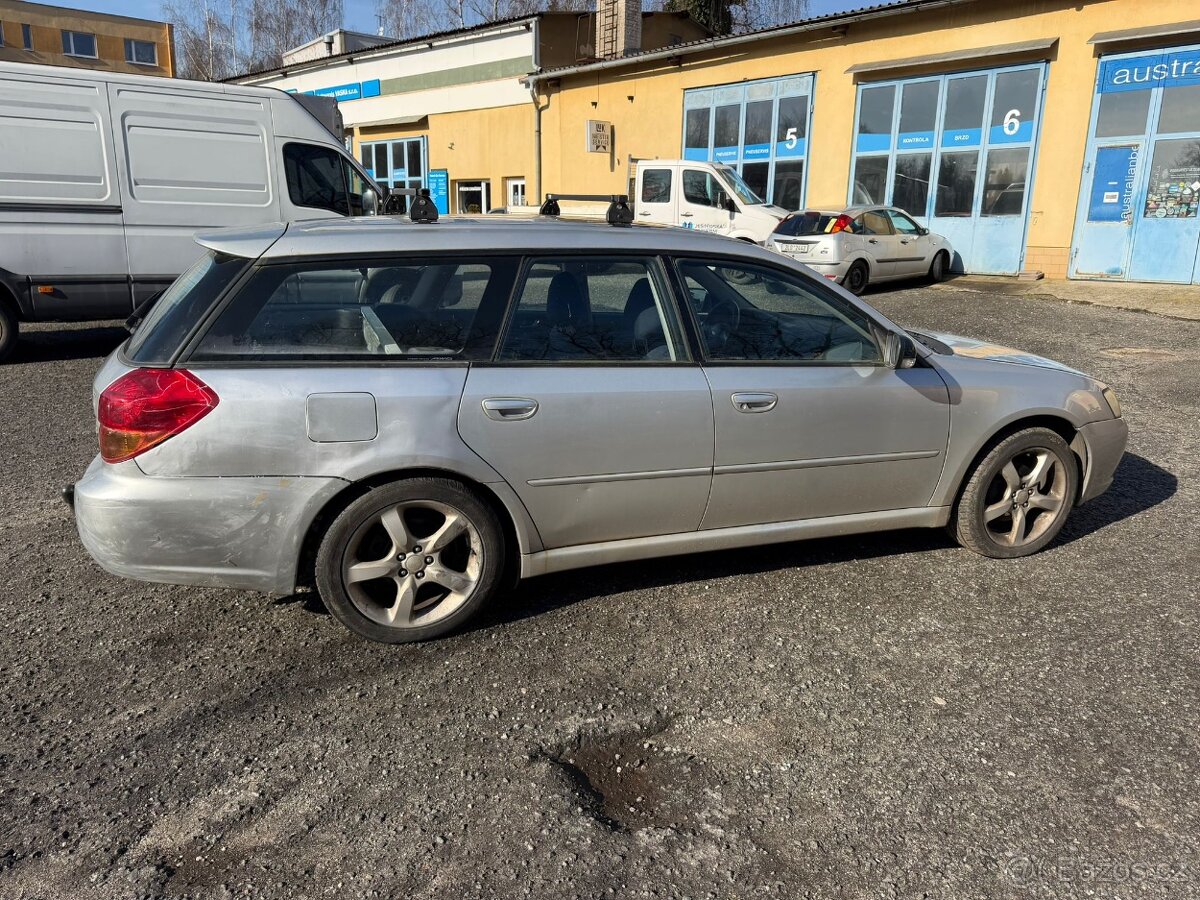 Subaru Legacy - 3