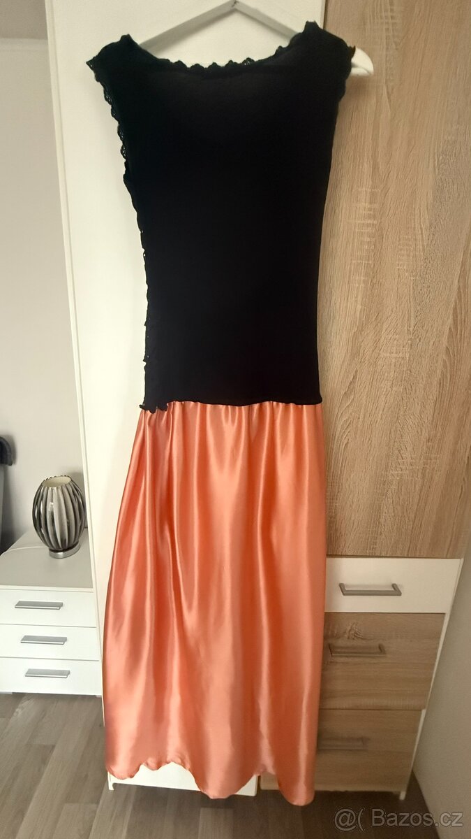 Dlouhé šaty - 3