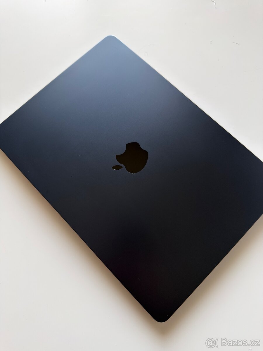 MacBook Air 13" M2, 256gb v TOP stavu - 3