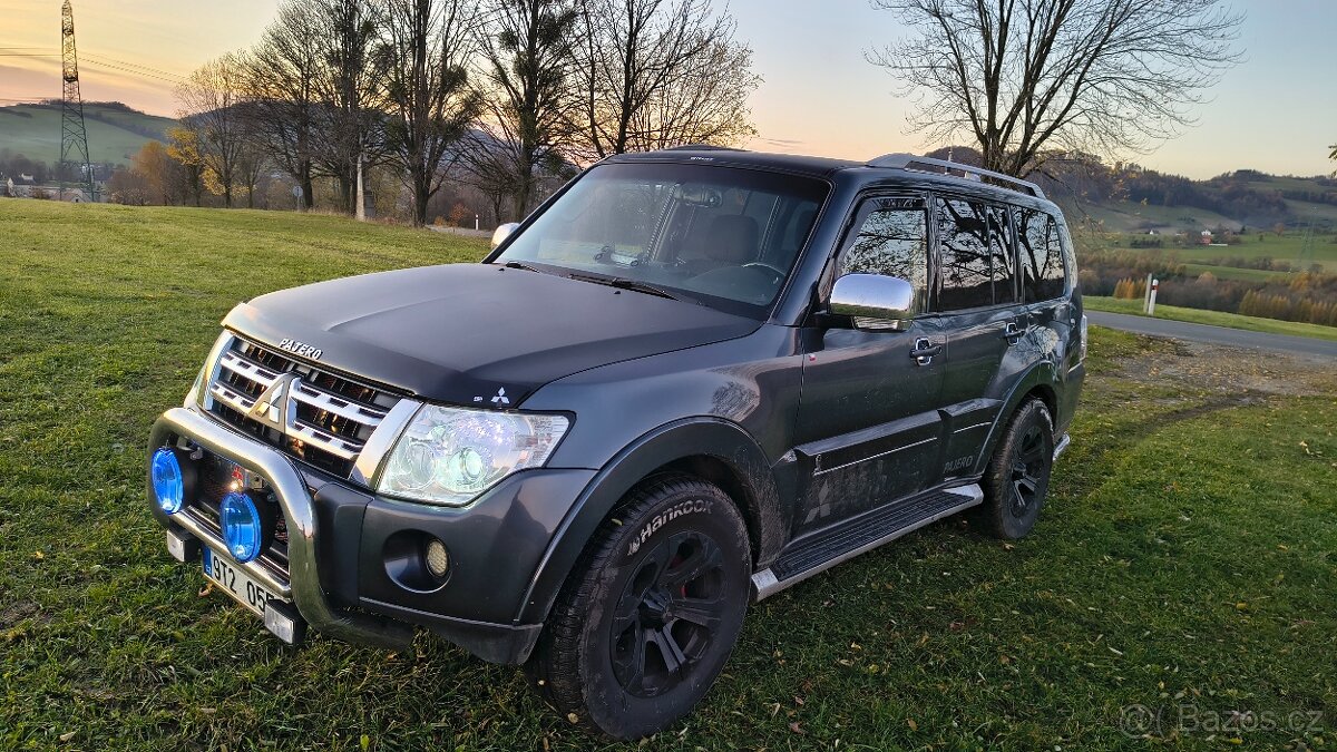 Mitsubishi Pajero 3,2 DiD,2008vyrobeno,v provozu od 2010 - 3