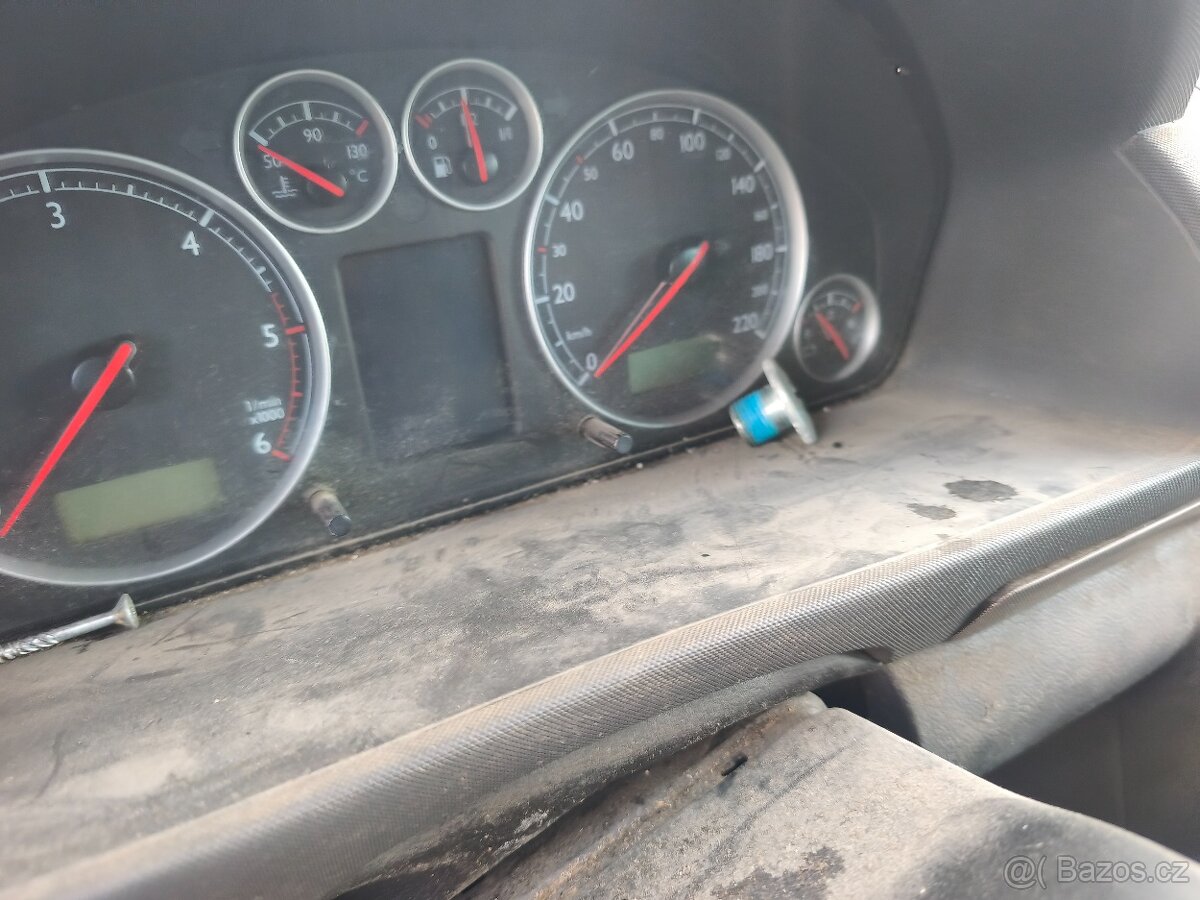 Prodám VW Sharan bez TP - 3