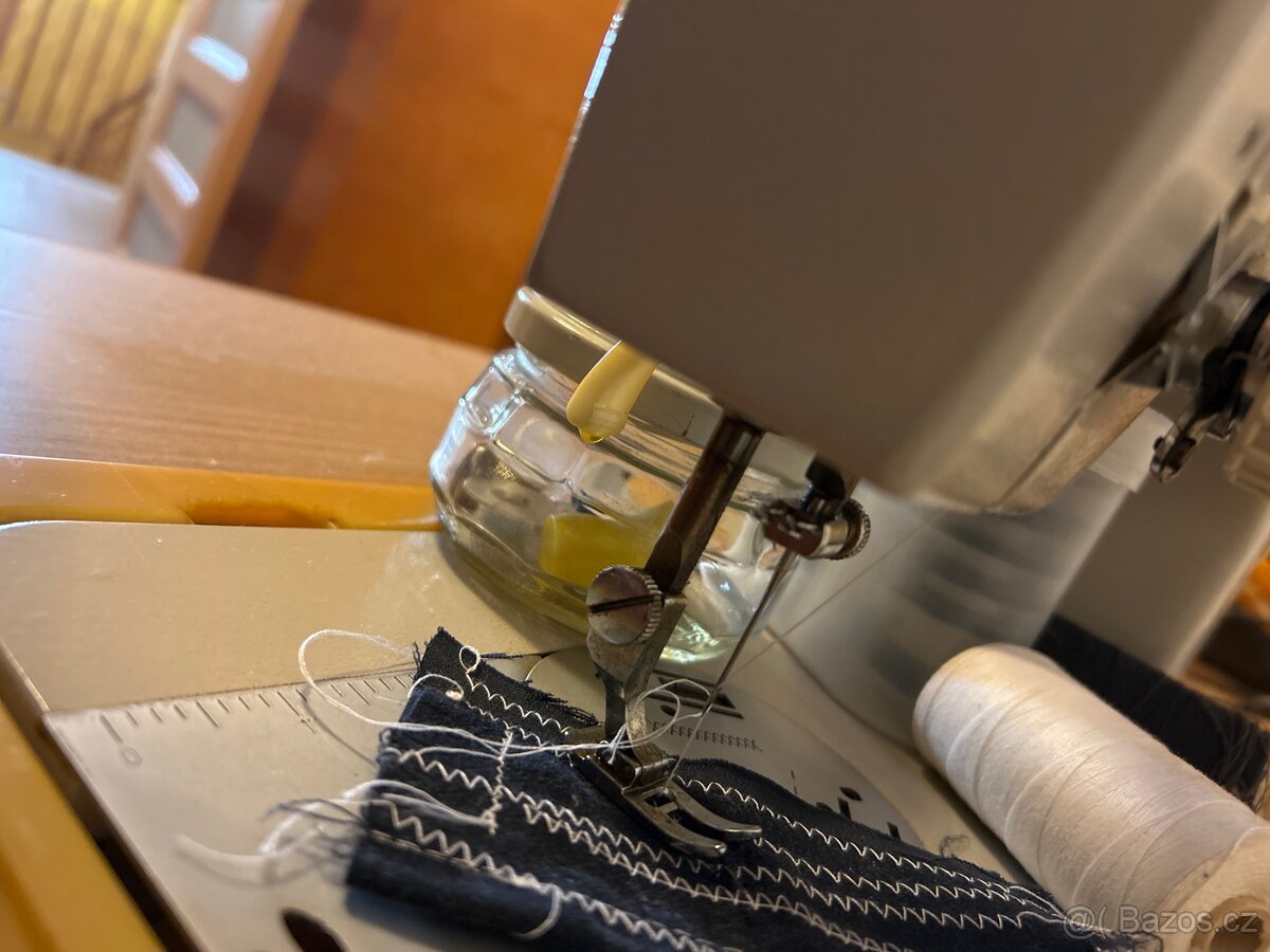 Elektrický šicí stroj - 3
