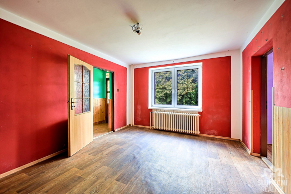 Prodej rodinného domu 3+1, 252 m² Bystřice pod Lopeníkem - 3