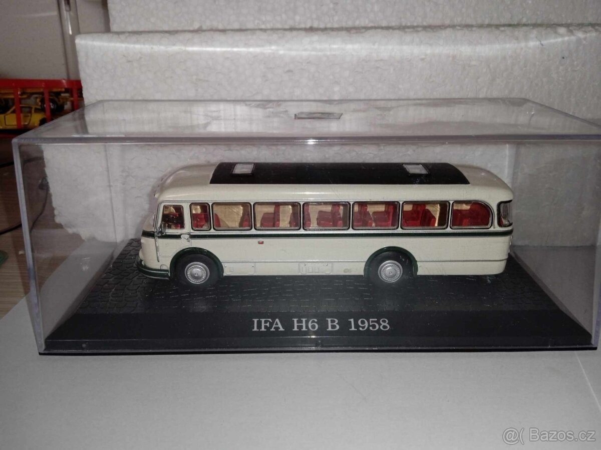 Kovove modely Atlas a ine - 3