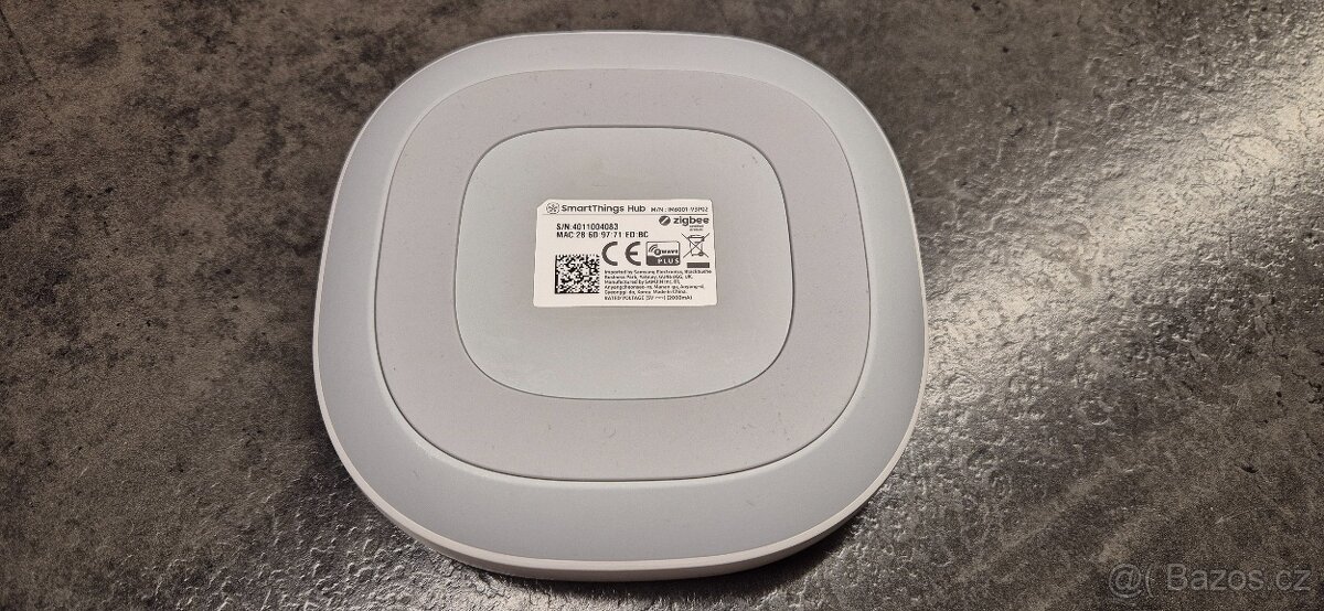 Samsung SmartThings hub V3 - 3