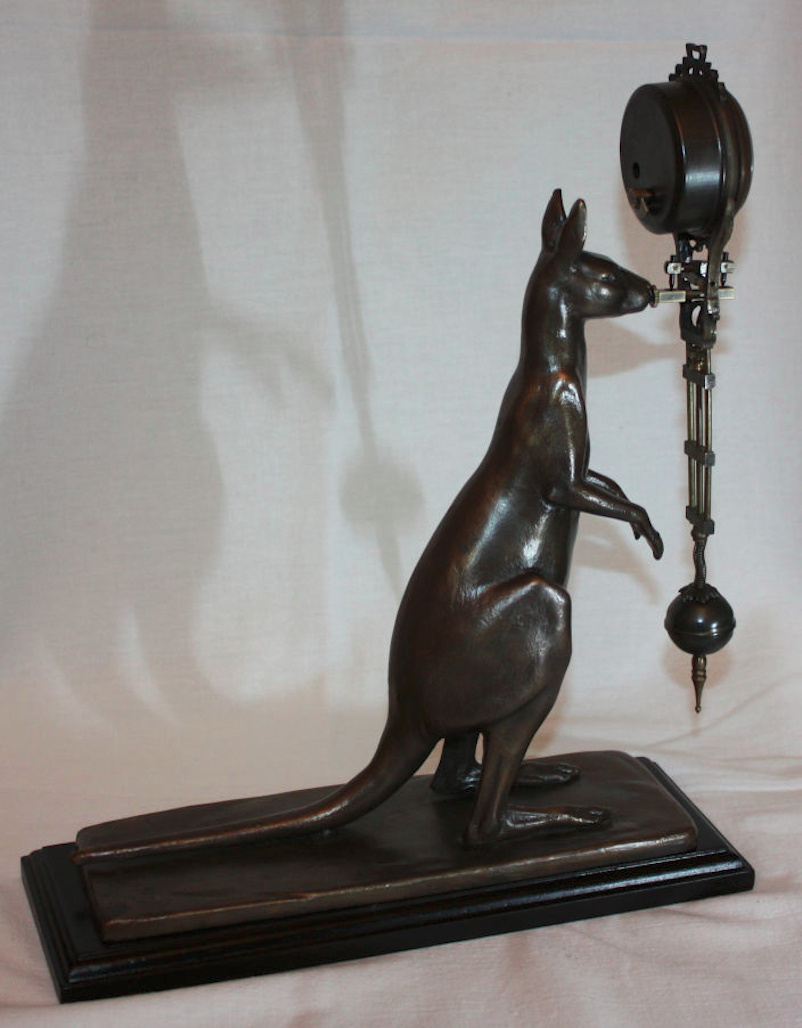 Hodiny klokan kejvačky kývací kejvací mysteriozní socha sošk - 3