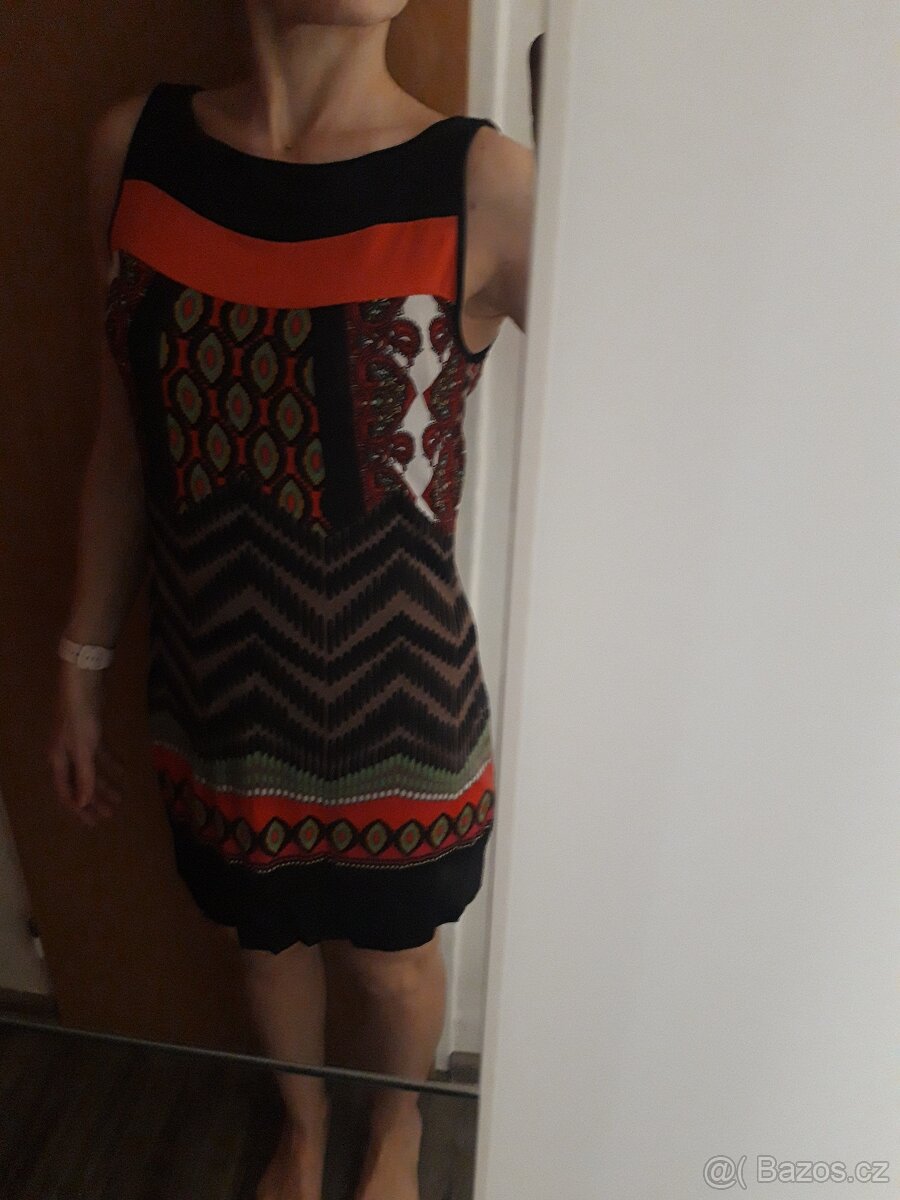 Dámské šaty bez rukávů - 3