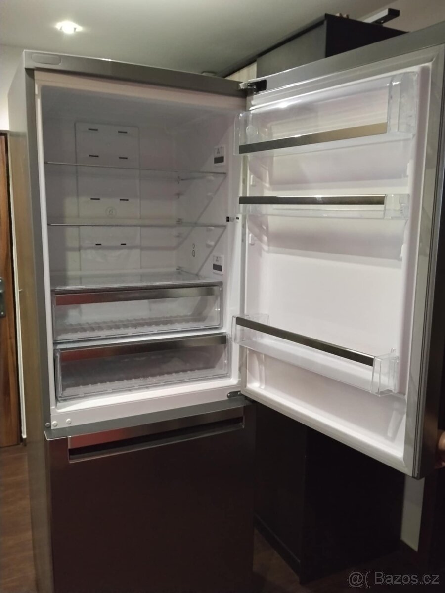 Lednice Whirlpool - 3