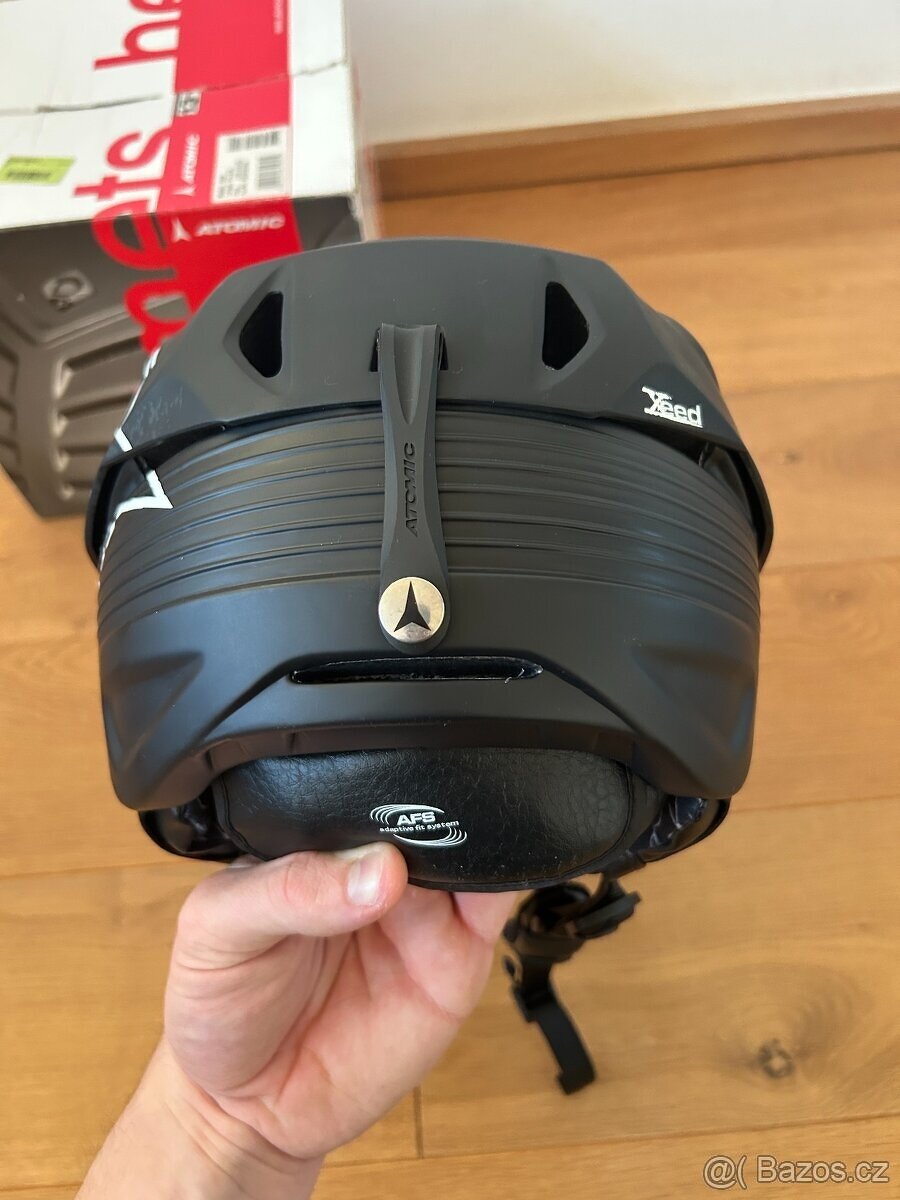 Lyžařská přilba Atomic - černá - 3