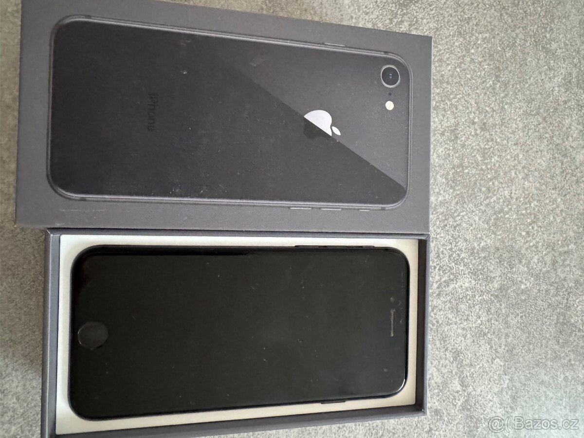 IPHONE 8 - 3