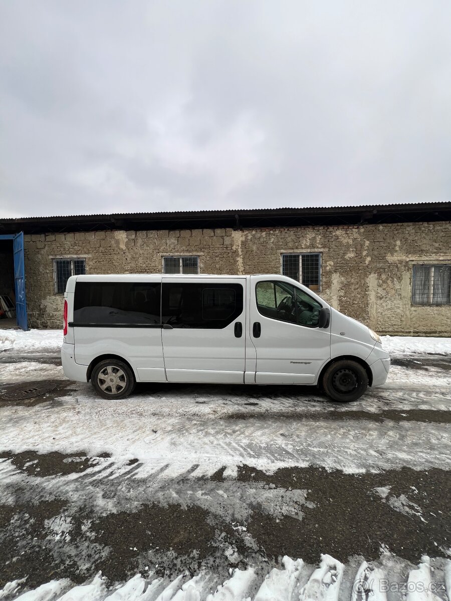 Renault Traffic Passenger Long - 3