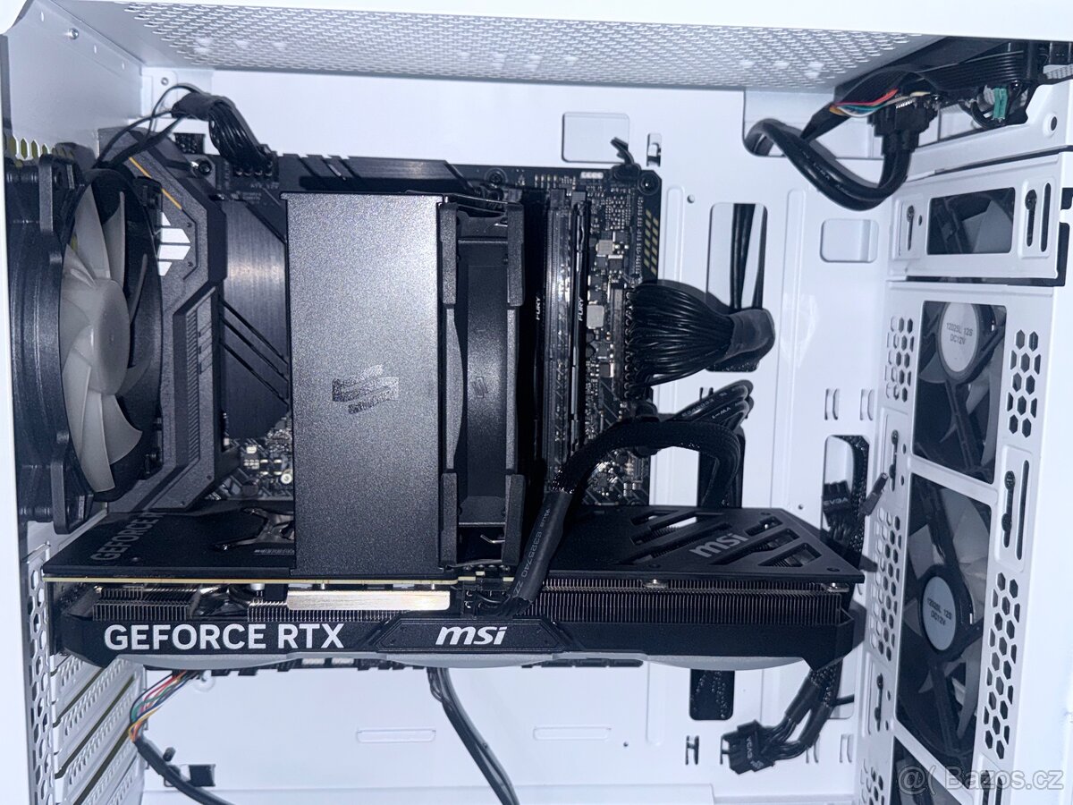 Herní PC RTX 4070 | 32 GB RAM | 1 TB SSD - 3